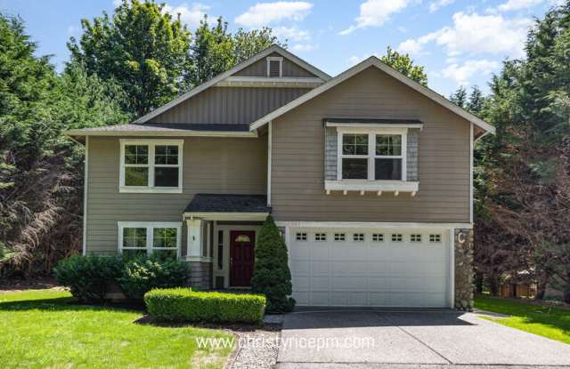 845 Front St S - 845 Front Street South, Issaquah, WA 98027