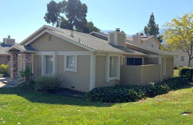 Clayton Dana Ridge! Single family home , New modern kitchen, Fresh paint coming, new vinyl plank flooring! Gallery 3