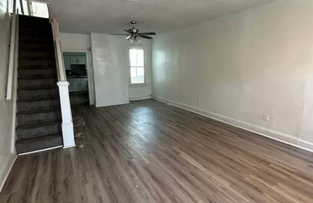 674 N Clinton Ave photos photos