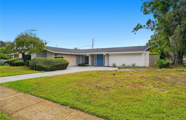 2219 ST CHARLES DRIVE - 2219 Saint Charles Drive, Clearwater, FL 33764