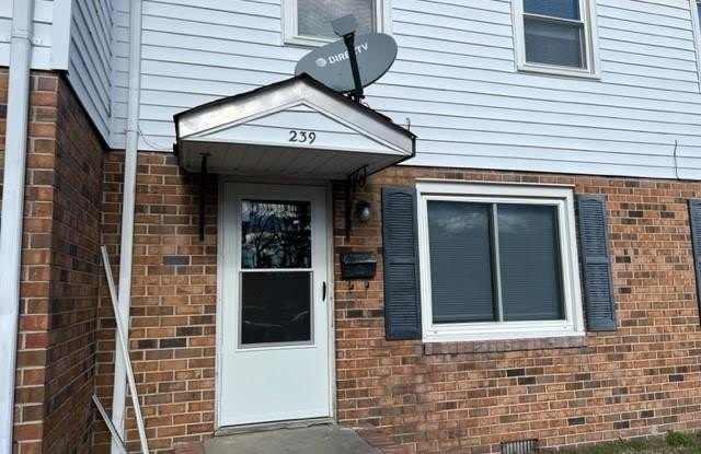 239 Edison Avenue - 239 Edison Avenue, Portsmouth, VA 23702