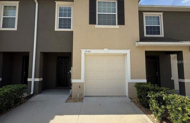 1264 YELLOW FINCH Drive Gallery 1