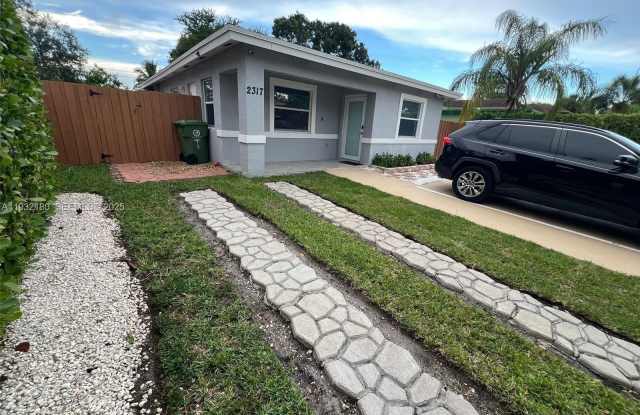2317 NW 6th Ct - 2317 Northwest 6th Court, Fort Lauderdale, FL 33311