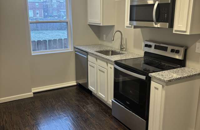 1466 Forest Street - B photos photos