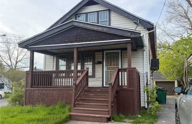 484 Dartmouth Avenue Gallery 1