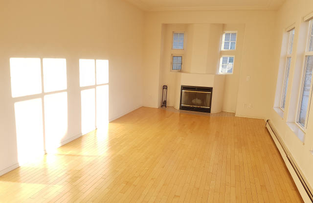 1311 W 7th Ave - 1311 West 7th Avenue, Anchorage, AK 99501