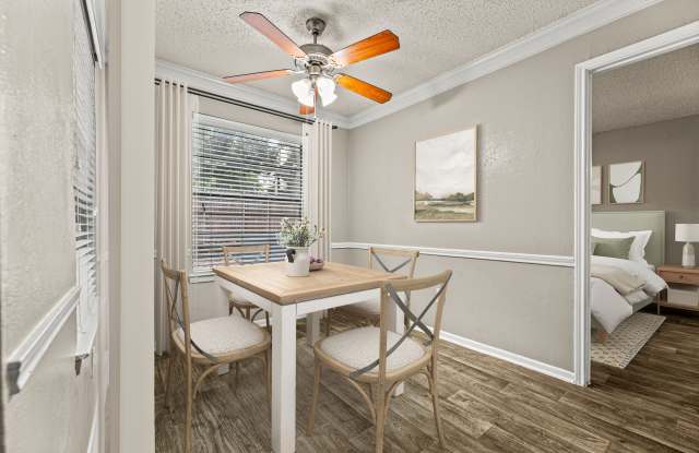 5636 Apartment Homes Gallery 4