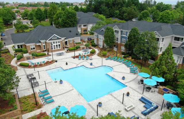 The Reserve at Meadowmont Apartments and Townhomes photos photos