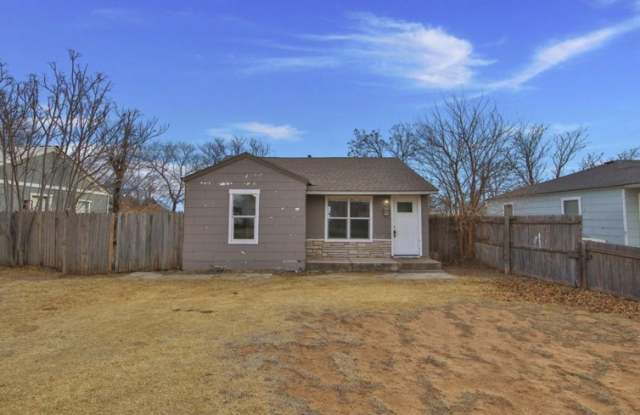 2205 39th Street photos photos