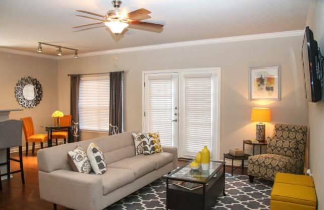 7900 Churchill Way, #107 - 7900 Churchill Way, Dallas, TX 75251