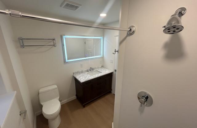 1027 Lancaster Avenue photos photos