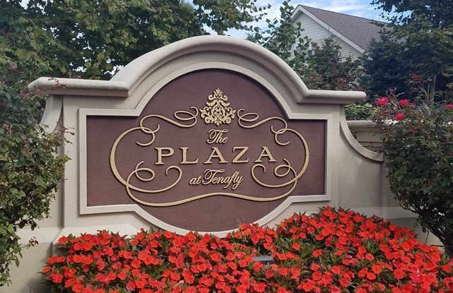 2208 The Plaza - 2208 The Plaza, Tenafly, NJ 07670