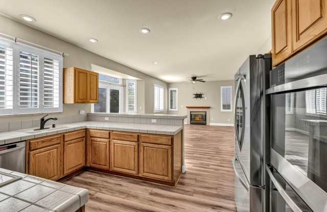 MORE SPACE, MORE COMFORT, MORE TO LOVE IN EVANS CREEK Gallery 3