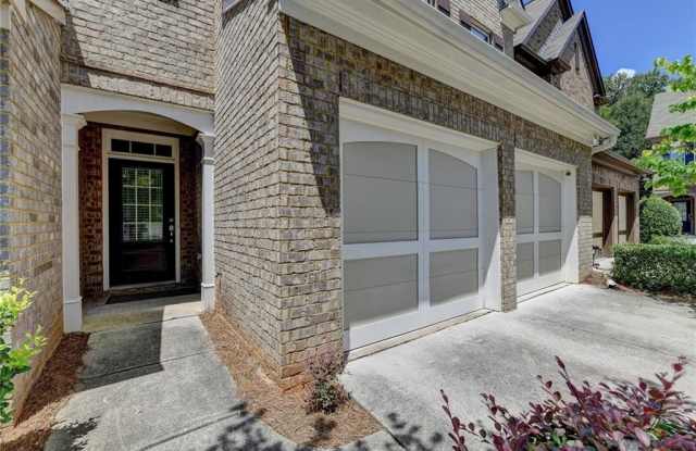 2152 Greencrest Circle Gallery 4