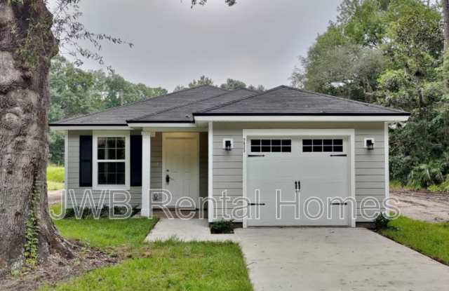 7823 Dekle Ave photos photos