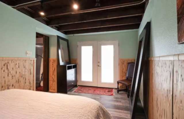 637 S Crescent Ct Gallery 4