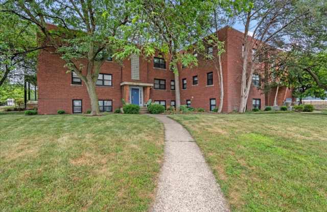 302 E 19th St - Unit 2B - $1,000.00/mo. photos photos