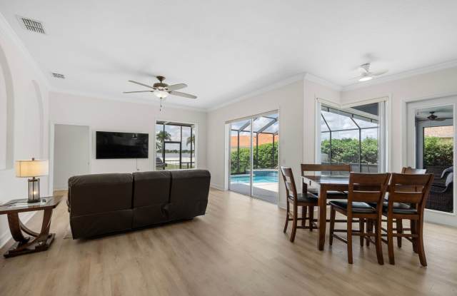 Exclusive Pool Home on Lake Bess Gallery 4