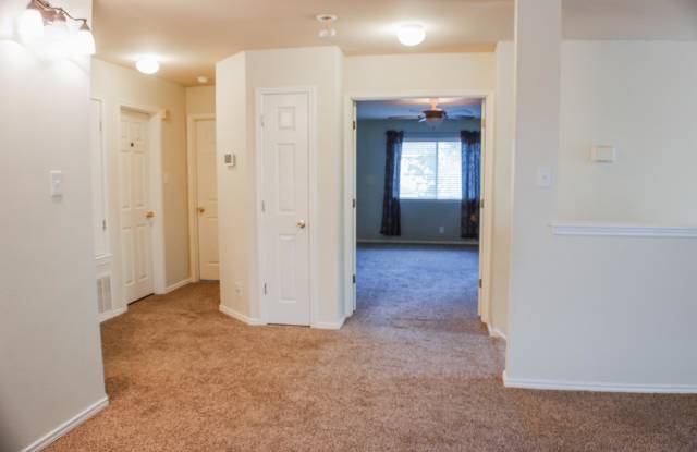 13707 Riverbank Pass Gallery 4