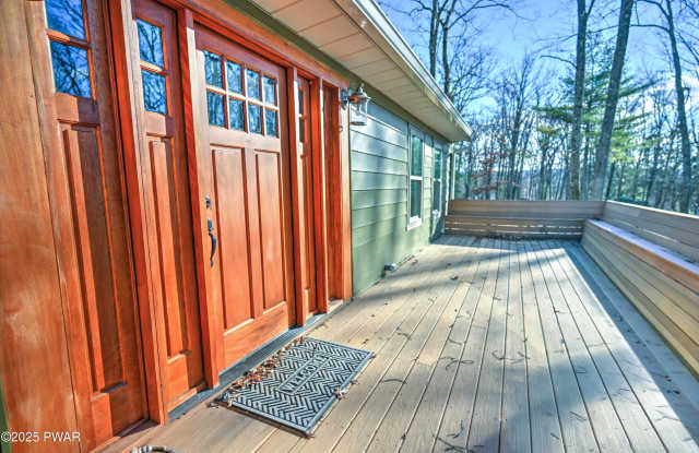 424 Sunset Forest Drive Gallery 2