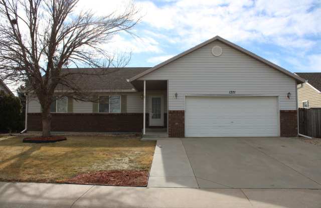 Spacious 5 Bedroom Home in Windsor photos photos