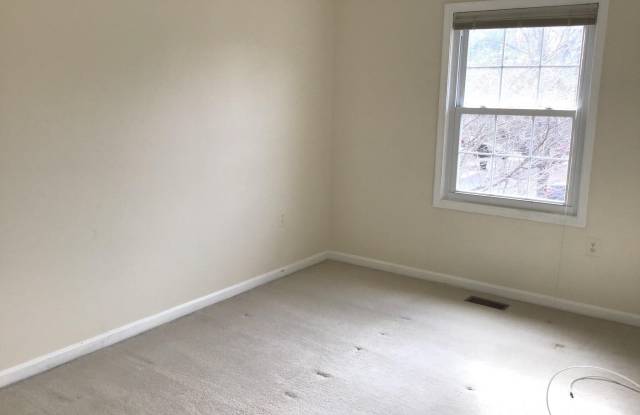 9354 MCCARTHY WOODS Court Gallery 3