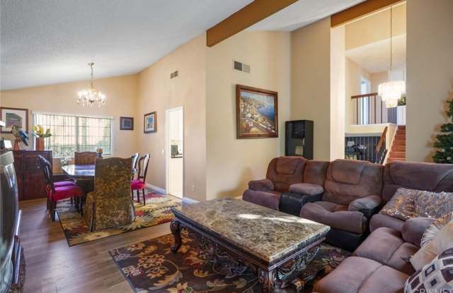 19429 Singing Hills Drive Gallery 3