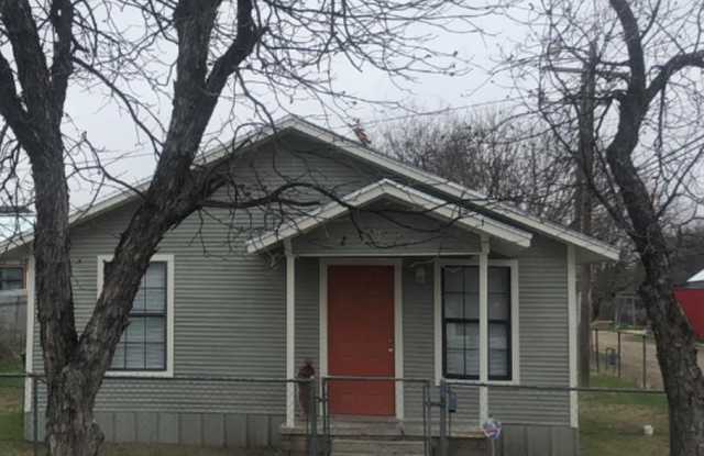 20 Emerson St - 20 South Emerson Street, San Angelo, TX 76903