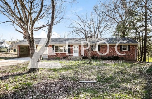 1619 Lexington Avenue - 1619 Lexington Avenue, Thomasville, NC 27360