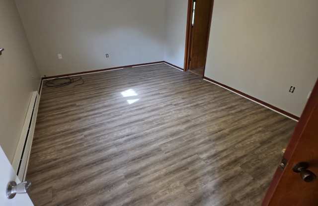 135 8th Street - 1 Gallery 2