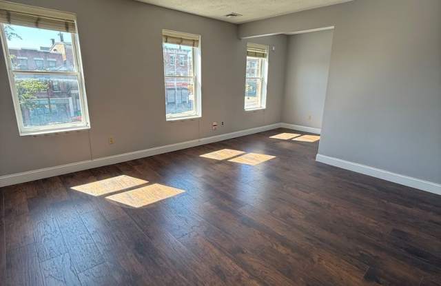 184 Broadway Gallery 4