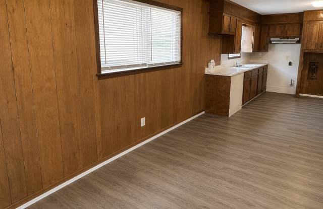 Move-In Ready 4BR/2BA Home in South Jackson | Spacious Living & Convenient Location Gallery 3