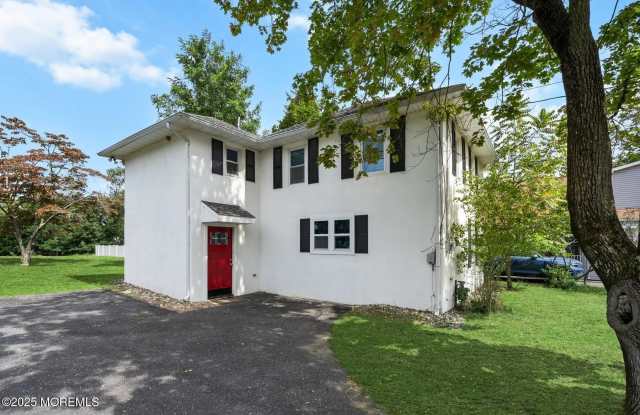 425 W Park Avenue - 425 West Park Avenue, Monmouth County, NJ 07755