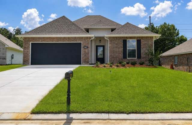 23667 Sweetbriar Ct Gallery 1