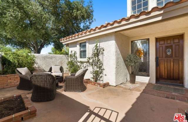 308 Pebble Beach Dr Gallery 3