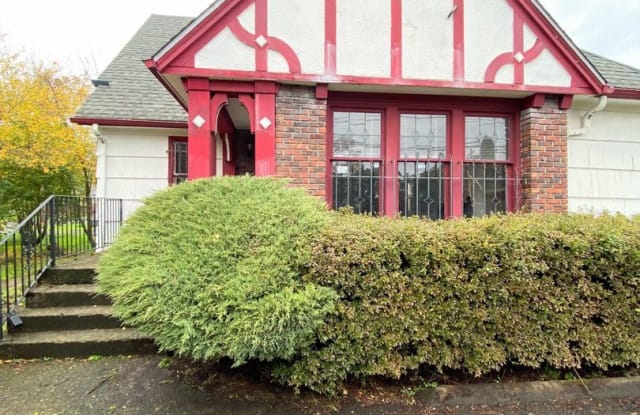 12019 SE Powell Blvd. - 12019 Southeast Powell Boulevard, Portland, OR 97266