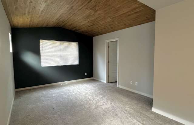 12117 172nd Street Court East Gallery 2