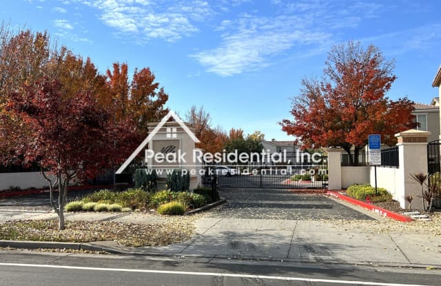 7853 Monaldo Walk - 7853 Monaldo Walk, Sacramento, CA 95823