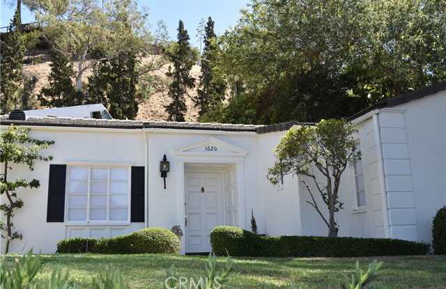 1620 Melwood Drive Gallery 3
