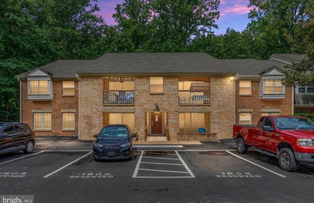 5807 COVE LANDING ROAD - 5807 Cove Landing Road, Burke Centre, VA 22015