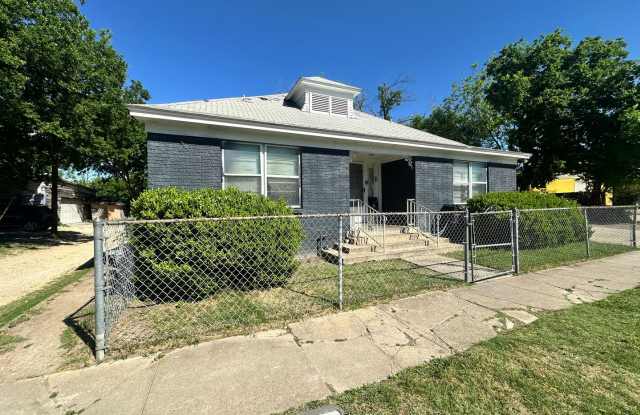 611 S 25TH ST photos photos