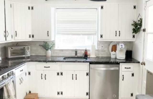 235 RODNEY CIRCLE photos photos