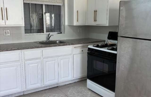 3044 Market ST 2 photos photos