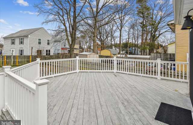 3512 OLD CROWN Drive Gallery 3