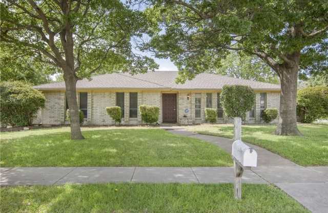4 Bedroom, 2 Bath Home in Plano! - 2732 Parkhaven Drive, Plano, TX 75075