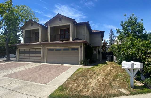 Bright and Updated 2 Bedroom+Den 2.5 Bath Duet Home in Cupertino! photos photos