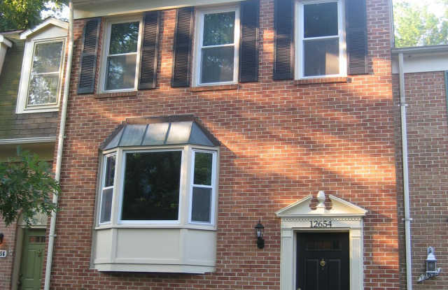 12654 WIMBLEY LANE - 12654 Wimbley Lane, Lake Ridge, VA 22192