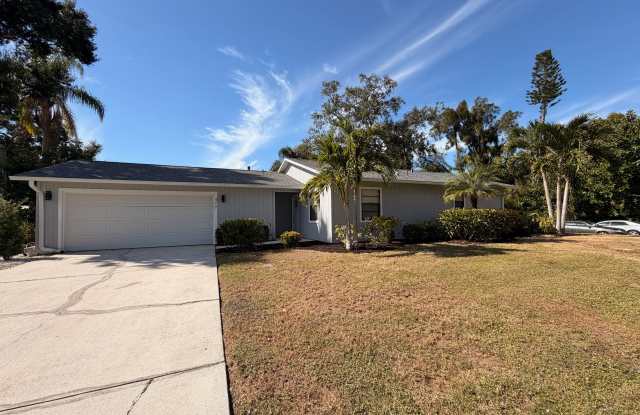 6214 Camphor Ave photos photos