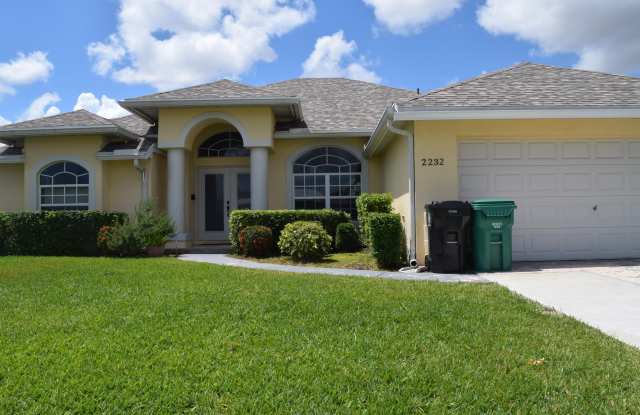 2232 SW Savage Boulevard photos photos