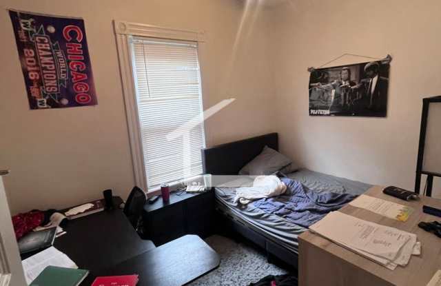 5 Bed 2 Bath on Cherokee Gallery 4